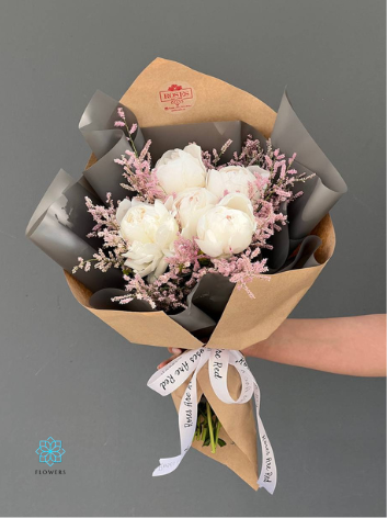 5 White Peony Bouquet